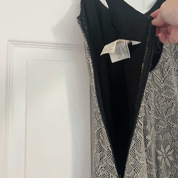 Beautiful Long Party Dress - Picture 5 of 7